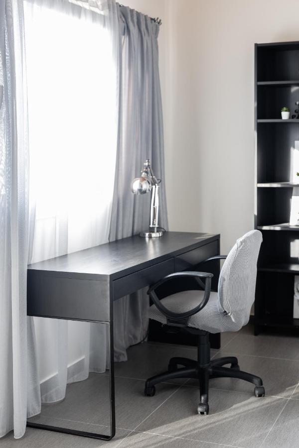 Deluxe Διαμερισμα Apartamento Patras Exterior foto
