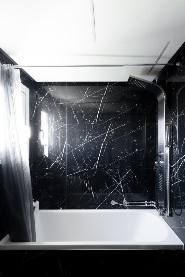 Deluxe Διαμερισμα Apartamento Patras Exterior foto